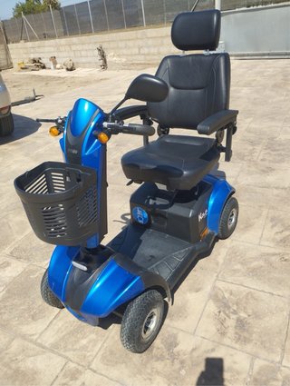 Scooter eléctrico para mayores y minusválidos