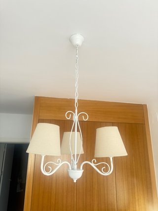 Lámpara colgante vintage beige y blanca
