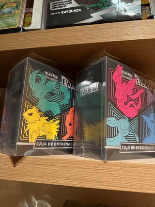 Cajas Pokémon Cielos Evolutivos (2 unidades)