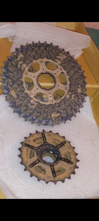 Cassette Shimano SLX 11-42 CS-M7000 11 Velocidades