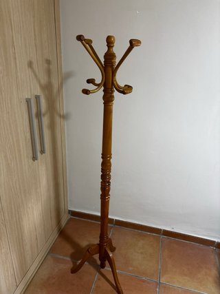 Perchero de pie madera de pino