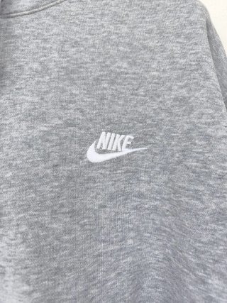 Sudadera Nike Gris