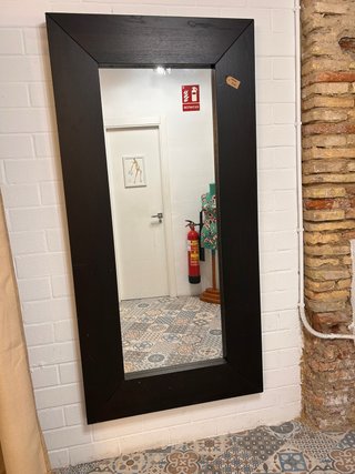 Espejo de pared negro