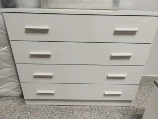 CÓMODA CÓMODA CÓMODA CÓMODA COMODA
