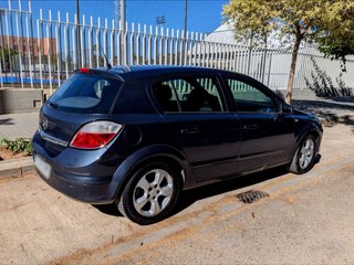 Opel Astra 2006