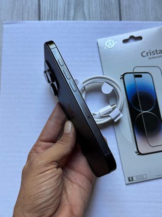 iPhone 16 Pro 1000Gb 100% Batería