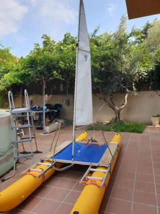 Catamarán hinchable Funny 300 Neumático tipo Zodic
