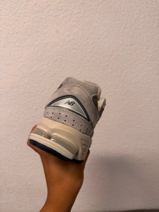 New Balance 2002R Talla 42 EU