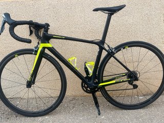 Bici Carretera Giant Carbono Talla S.