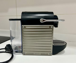 Cafetera Nespresso Krups Pixie