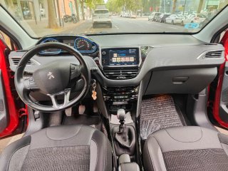 Peugeot 2008 -Año 2019