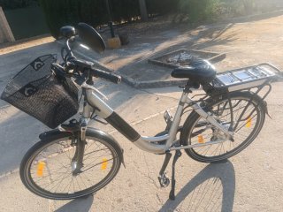 Bicicleta Eléctrica Neomouv Plata