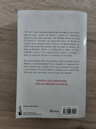 Libro Yo, Júlia