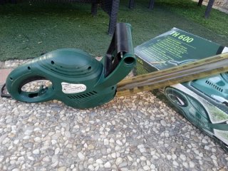 Cortasetos Eléctrico TH 600W