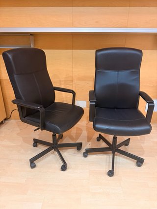 Silla de oficina Ikea, precio por cada una