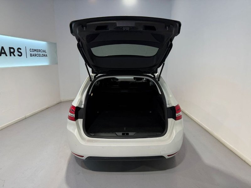 Peugeot 308 2017, foto 25