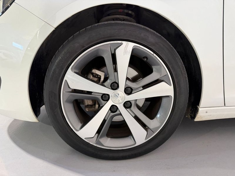 Peugeot 308 2017, foto 27