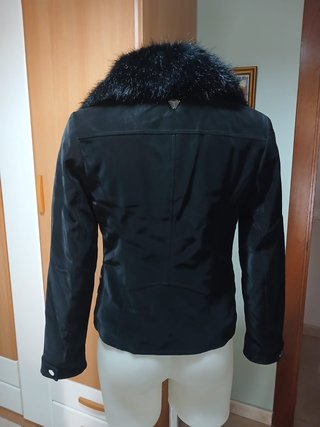 Chaqueta Guess XS/S moderna + regalo