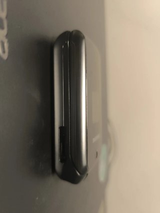 Móvil Samsung teclas + Cargador