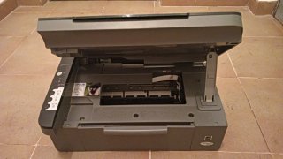 Impresora Epson con cartuchos