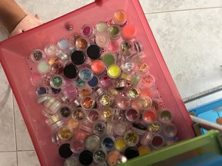Carrito para uñas con cajones y soporte
