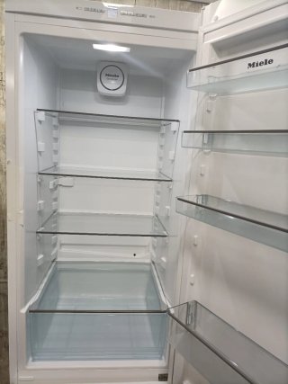 Frigorífico Miele Combi clase D 201x60cm garantía