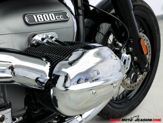 BMW R 18