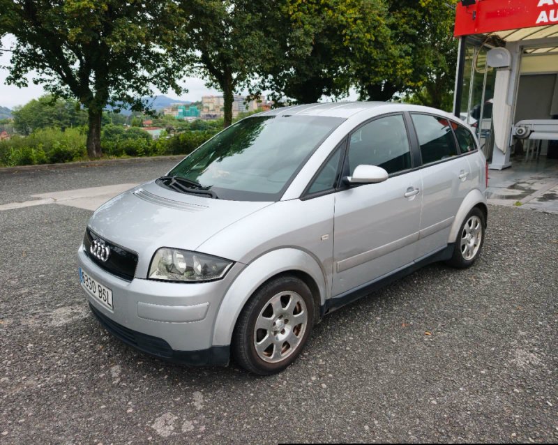 Audi A2 1.4 75 CV 2002 - foto 1