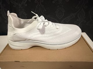 Zapatos Antideslizantes Blancos