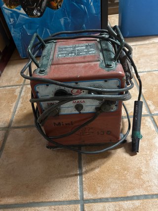 Soldadora Eléctrica Roja