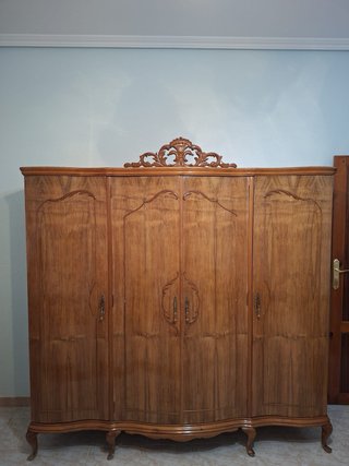 Muebles de dormitorio antiguos