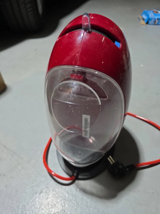 Cafetera Dolce Gusto Delonghi Roja