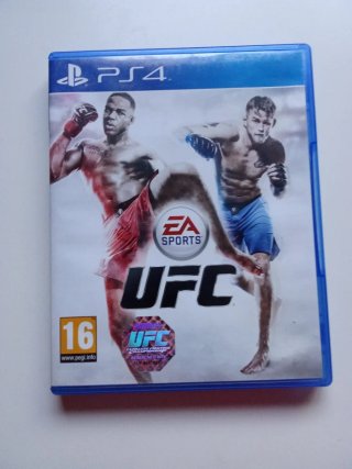 Juego PS4 UFC EA Sports