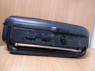 Radio Sanyo M-1550F