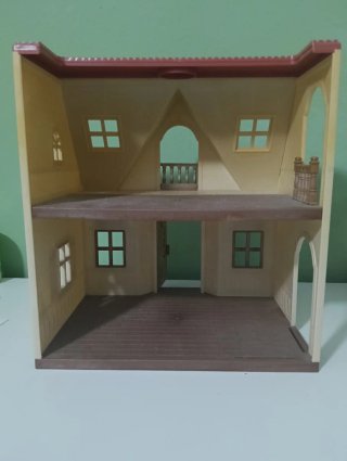Casa Sylvanian Families con figuras