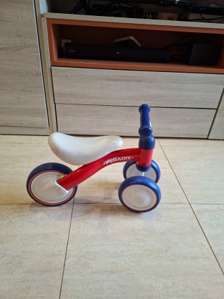 Bicicleta de equilibrio para bebé