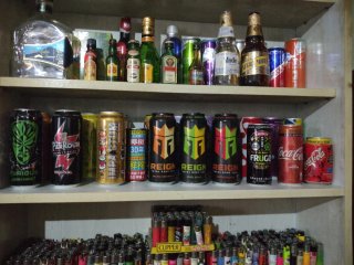 Super colección botellas y botes vacías/os