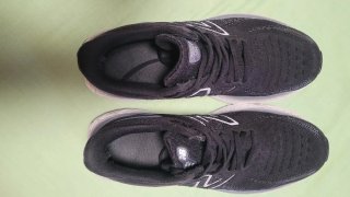New Balance M1080 Talla 45.5 Zapatillas Usadas