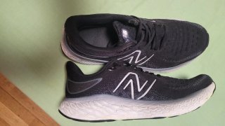 New Balance M1080 Talla 45.5 Zapatillas Usadas