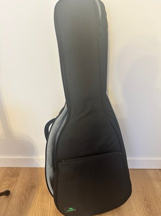 Guild OM-240E Guitarra Acústica