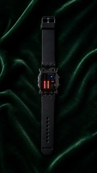 Reloj LED Matrix Cyberpunk Y2K