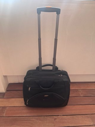 Maleta Samsonite con ruedas