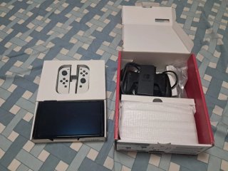 Nintendo Switch OLED Blanca