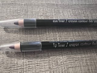 Lote Maquillaje Markwins Coloretes y Perfiladores