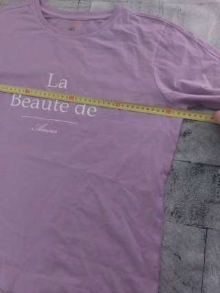Camiseta Morada Talla L La Beauté de Amour