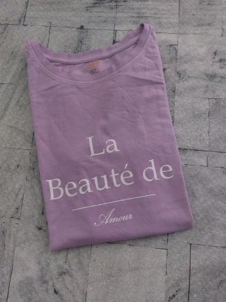 Camiseta Morada Talla L La Beauté de Amour