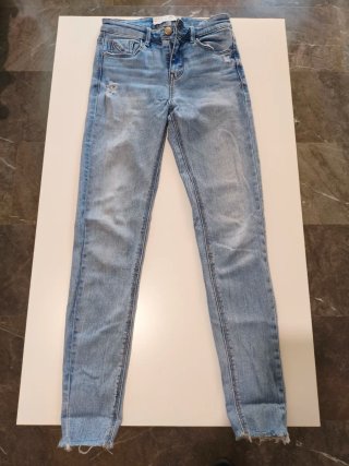 Pantalón vaquero low waist