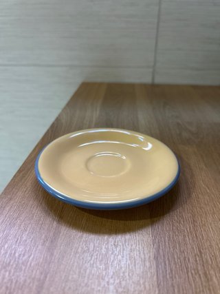 Taza y platito bicolor cerámica