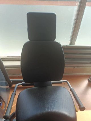 Máquina Technogym Extensión Cuádriceps