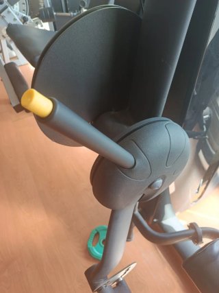 Máquina Technogym Extensión Cuádriceps